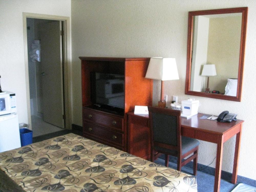 Travelodge By Wyndham Ab Motel Drumheller