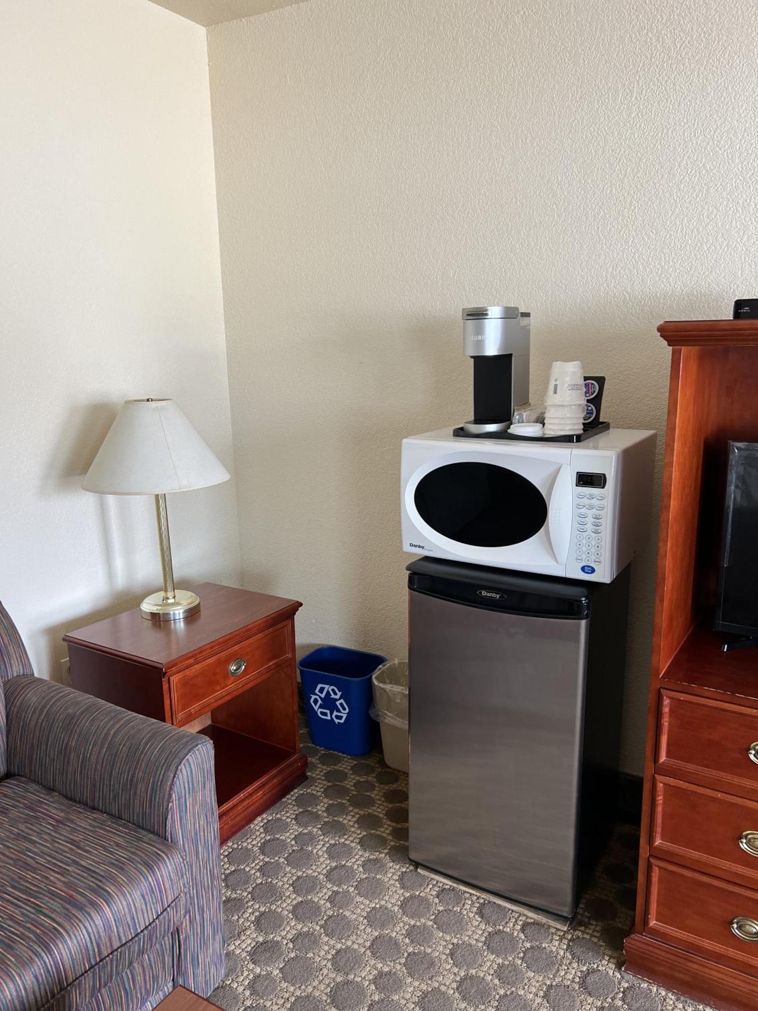 Travelodge By Wyndham Ab Motel Drumheller